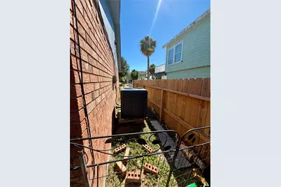 5420 Avenue O, Galveston, TX 77551 - Photo 35