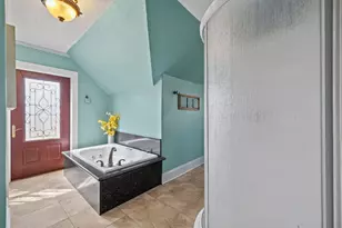 602 W Sealy St, Alvin, TX 77511 - Photo 27