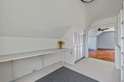 602 W Sealy Street, Alvin, TX 77511 - Photo 33