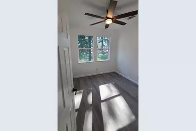 1010 Linden Street, La Marque, TX 77568 - Photo 9