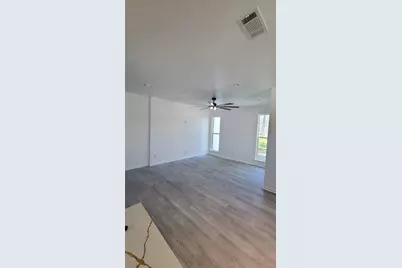 1010 Linden Street, La Marque, TX 77568 - Photo 9