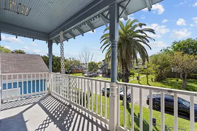 4020 Avenue O 1/2 #Up, Galveston, TX 77550 - Photo 1