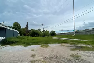 5500 Jensen Dr, Houston, TX 77026 - Photo 1