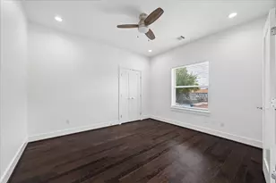 7702 Jacquelyn Oaks Rd, Houston, TX 77055 - Photo 29