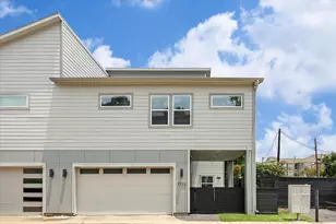 7702 Jacquelyn Oaks Rd, Houston, TX 77055 - Photo 7