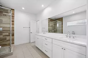 7702 Jacquelyn Oaks Rd, Houston, TX 77055 - Photo 23