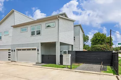 7702 Jacquelyn Oaks Road, Houston, TX 77055 - Photo 1