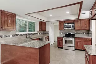 6 Berryfrost Ln, The Woodlands, TX 77380 - Photo 11