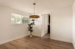 10618 Wickersham Ln, Houston, TX 77042 - Photo 9