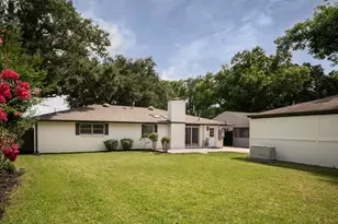 10618 Wickersham Ln, Houston, TX 77042 - Photo 7