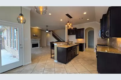 1216 Matthew Hills Lane, Spring, TX 77386 - Photo 9