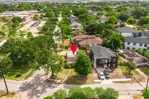 1518 Afton St, Houston, TX 77055 - Photo 3
