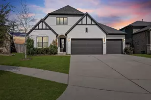 605 Ashbrook Rdg Ln, Pinehurst, TX 77362 - Photo 1