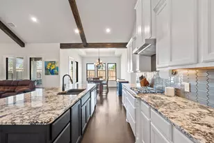 605 Ashbrook Rdg Ln, Pinehurst, TX 77362 - Photo 17