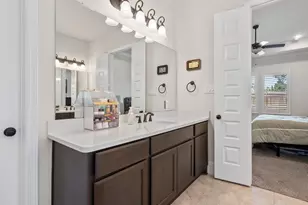 605 Ashbrook Rdg Ln, Pinehurst, TX 77362 - Photo 25