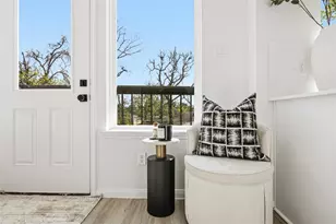 4713 Mallow St, Houston, TX 77033 - Photo 7