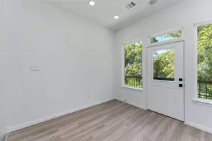 4713 Mallow St, Houston, TX 77033 - Photo 5