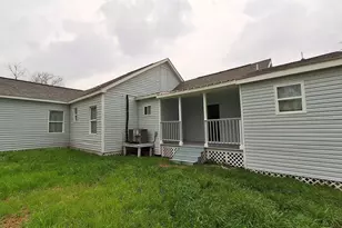 601 Armstrong, Snook, TX 77878 - Photo 3