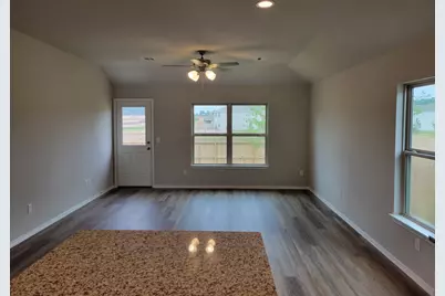 14930 Dane Ct, Montgomery, TX 77316 - Photo 7