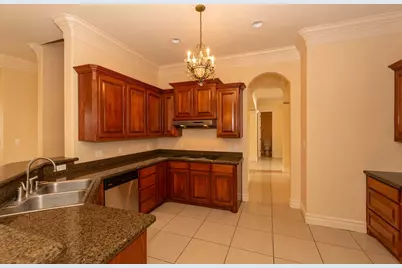 7 Stonebrook Court, Beaumont, TX 77706 - Photo 17