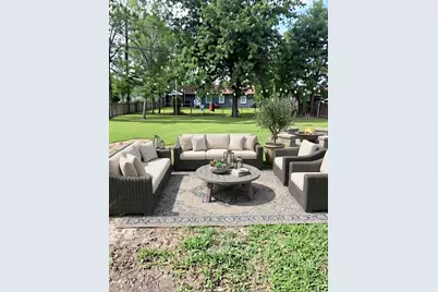 8837 Oak Knoll Lane, Houston, TX 77078 - Photo 25