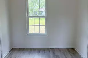 8837 Oak Knoll Ln, Houston, TX 77078 - Photo 9