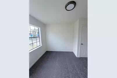 8837 Oak Knoll Lane, Houston, TX 77078 - Photo 19