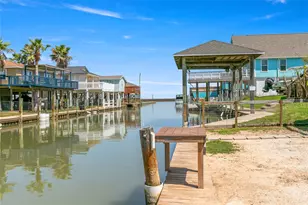 321 Pompano Ln, Surfside Beach, TX 77541 - Photo 29