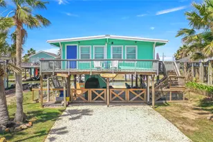 321 Pompano Ln, Surfside Beach, TX 77541 - Photo 35