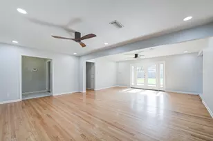 5231 Benning Dr, Houston, TX 77035 - Photo 23