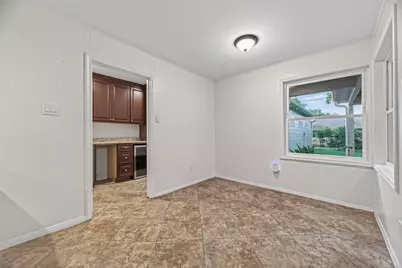 5638 Sanford Road, Houston, TX 77096 - Photo 13