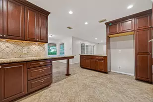 5638 Sanford Rd, Houston, TX 77096 - Photo 9