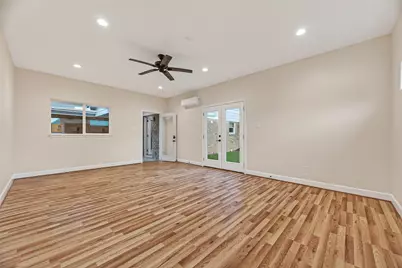 5638 Sanford Road, Houston, TX 77096 - Photo 29