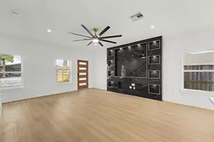 9214 Madera Rd, Houston, TX 77078 - Photo 9