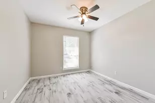 8046 Split Pine Dr, Houston, TX 77040 - Photo 15