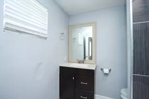 4039 Cornell St, Houston, TX 77022 - Photo 21