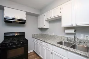 4039 Cornell St, Houston, TX 77022 - Photo 13