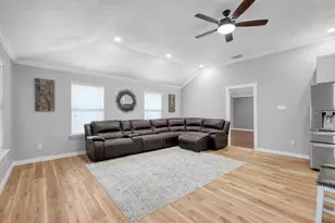 603 Springwood Dr, Conroe, TX 77385 - Photo 17