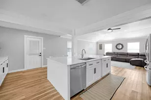 603 Springwood Dr, Conroe, TX 77385 - Photo 9