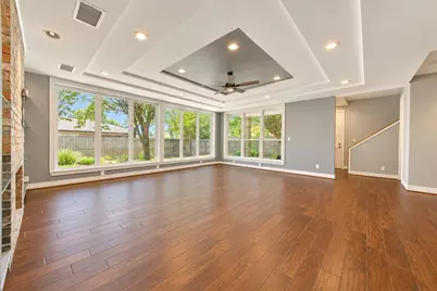 4967 Dumfries Drive, Houston, TX 77096 - Photo 7
