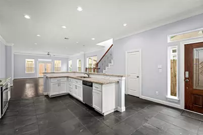1611 Summer Street #B, Houston, TX 77007 - Photo 1