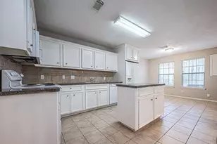 10043 Morocco Rd, Houston, TX 77041 - Photo 11