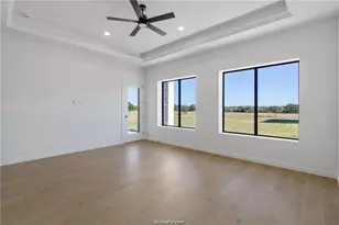 4558 Hicks Ln, Bryan, TX 77845 - Photo 29