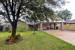 4634 Sandydale Ln, Houston, TX 77039 - Photo 1