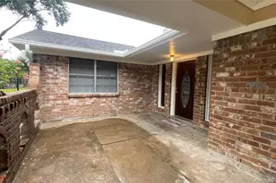 4634 Sandydale Ln, Houston, TX 77039 - Photo 3