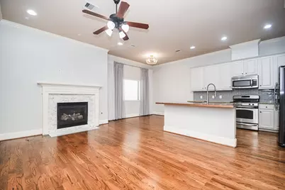 1222 W 17th Street #D, Houston, TX 77008 - Photo 5