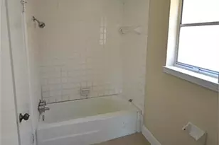 11211 Ash Creek Dr, Houston, TX 77043 - Photo 19