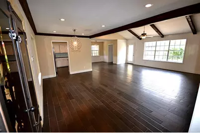 11211 Ash Creek Drive, Houston, TX 77043 - Photo 5