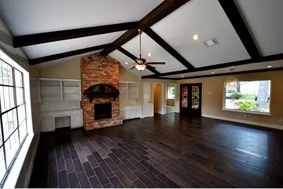 11211 Ash Creek Drive, Houston, TX 77043 - Photo 3