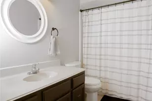 2816 Country Club Dr, Pearland, TX 77581 - Photo 15